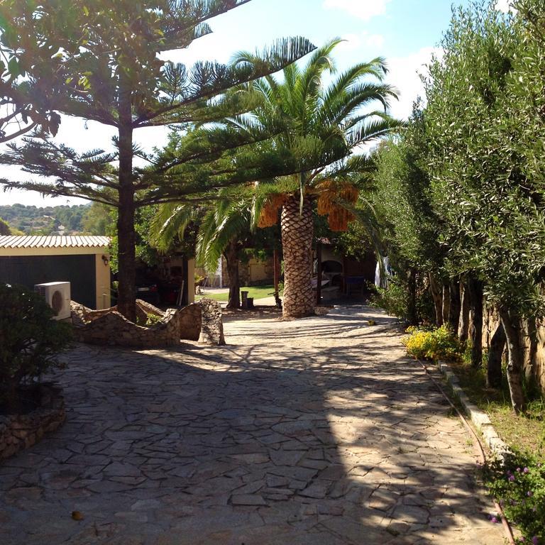 Addisora Appartamenti Cala Liberotto Exterior photo